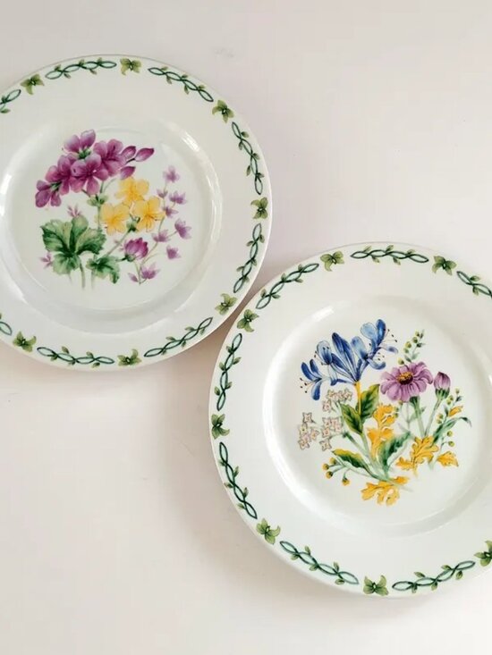 Stokes Elegance Other - Set of 2 Stokes Elegance Floral Garden Porcelain Salad Plates 7.5" Geranium Iris
